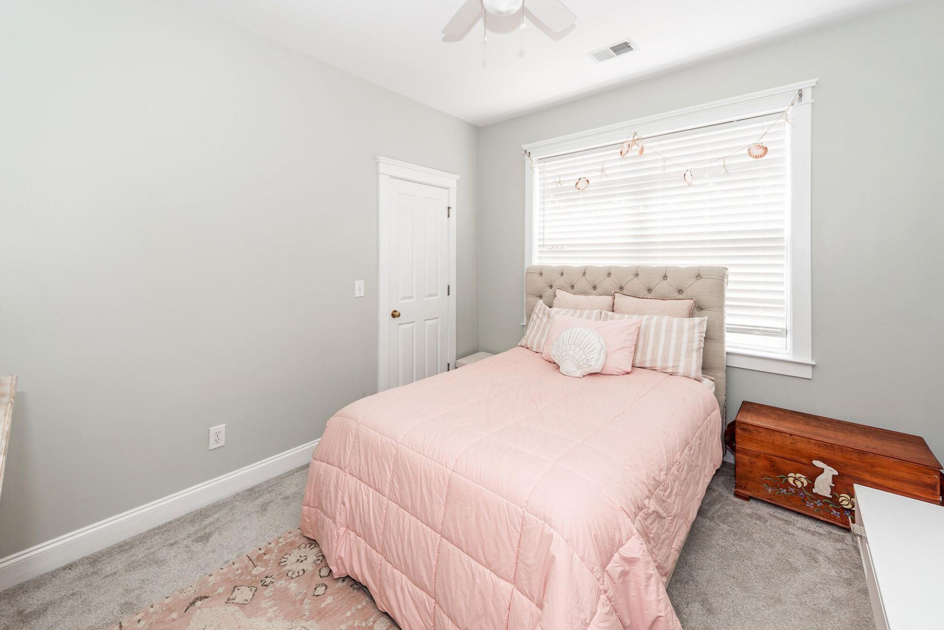 209 Barberry Street Photo 32