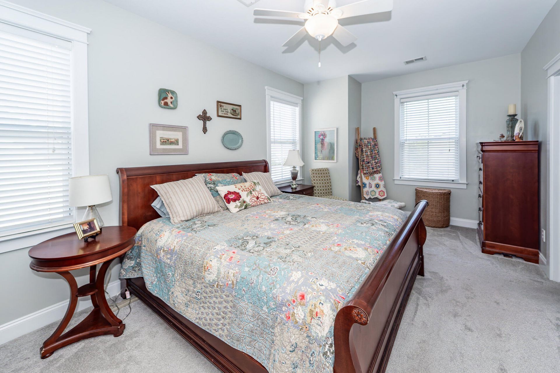 209 Barberry Street Photo 35