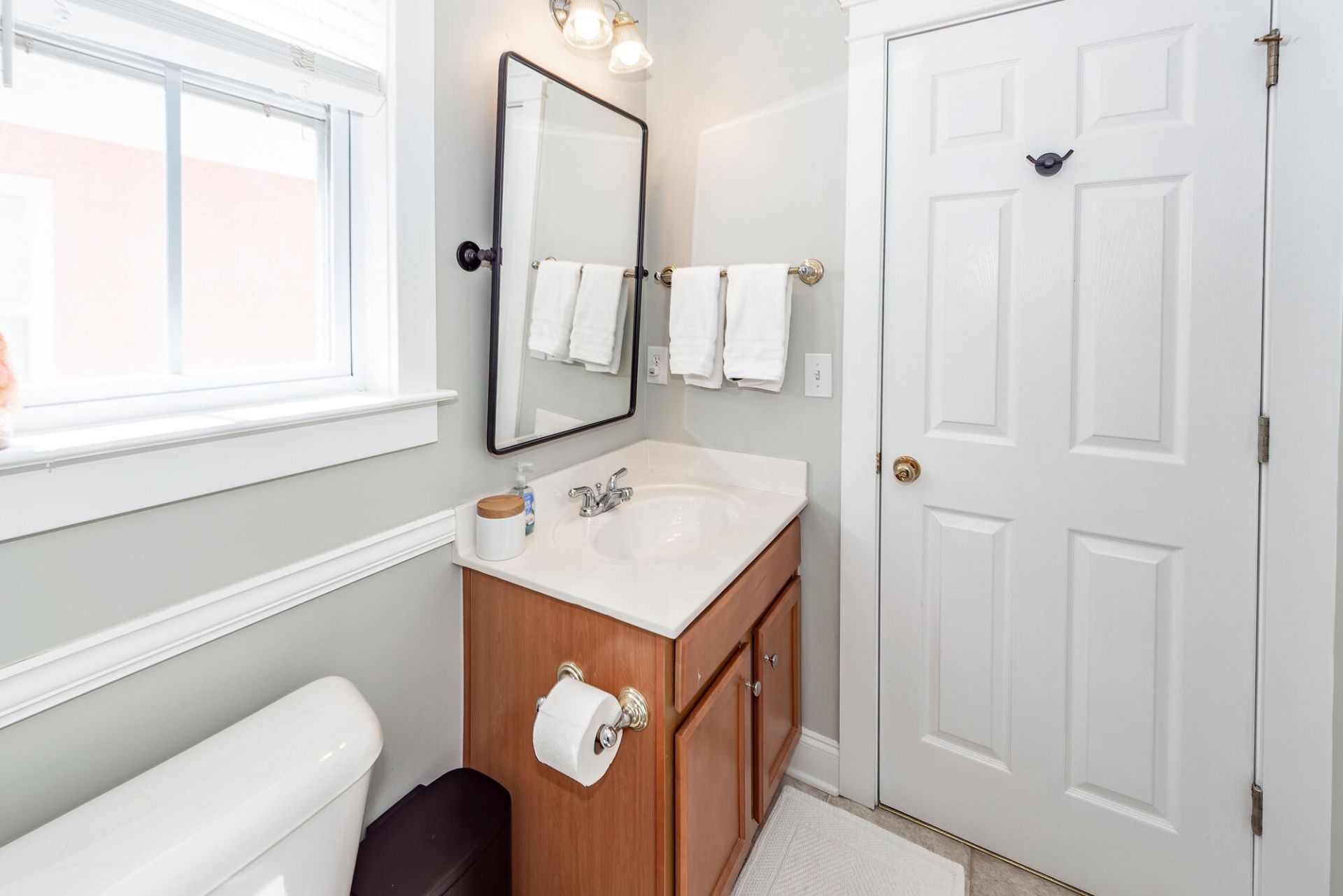 209 Barberry Street Photo 40