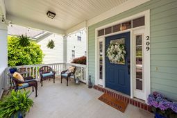 209 Barberry Street photo 4