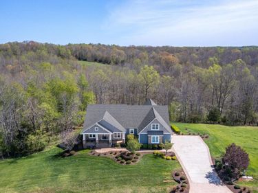 1420 West Crossing Drive, Forest, VA 24551