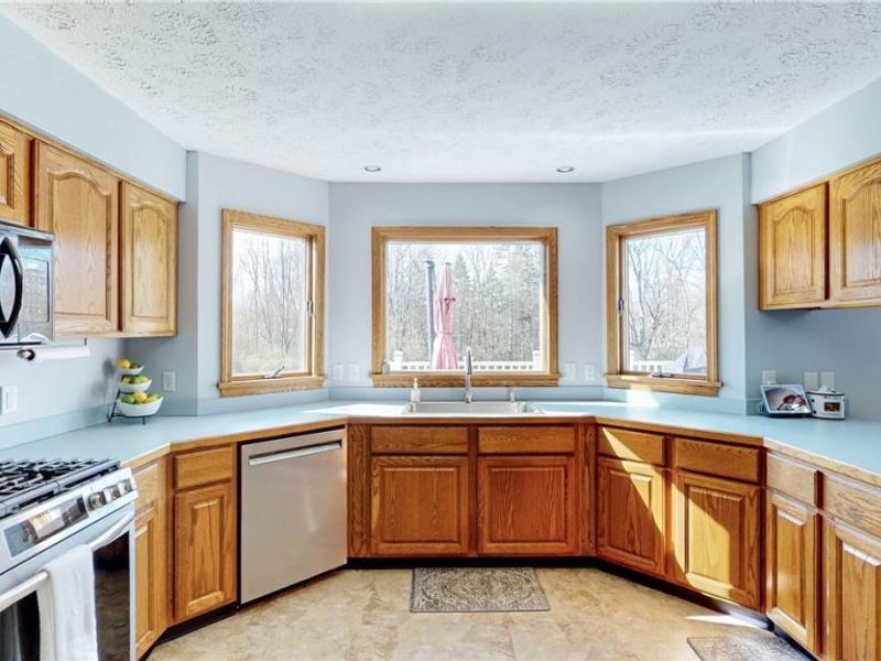 876 Jennifer Trail, Tallmadge, OH 44278 Photo 13