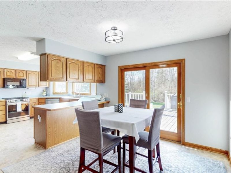 876 Jennifer Trail, Tallmadge, OH 44278 Photo 15