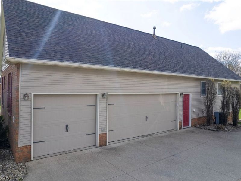 876 Jennifer Trail, Tallmadge, OH 44278 Photo 2