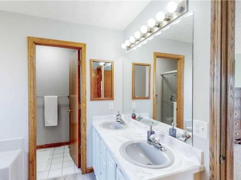 876 Jennifer Trail, Tallmadge, OH 44278 Photo 22