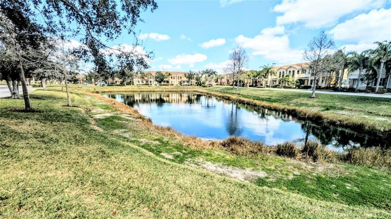 3880 82nd Avenue Circle E, Unit 101, Sarasota, FL 34243 Photo