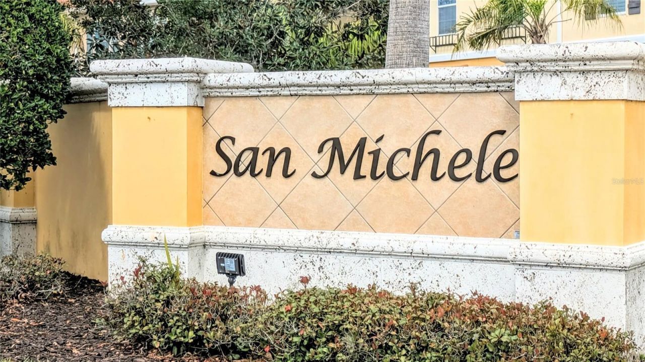 3880 82nd Avenue Circle E, Unit 101, Sarasota, FL 34243 Photo