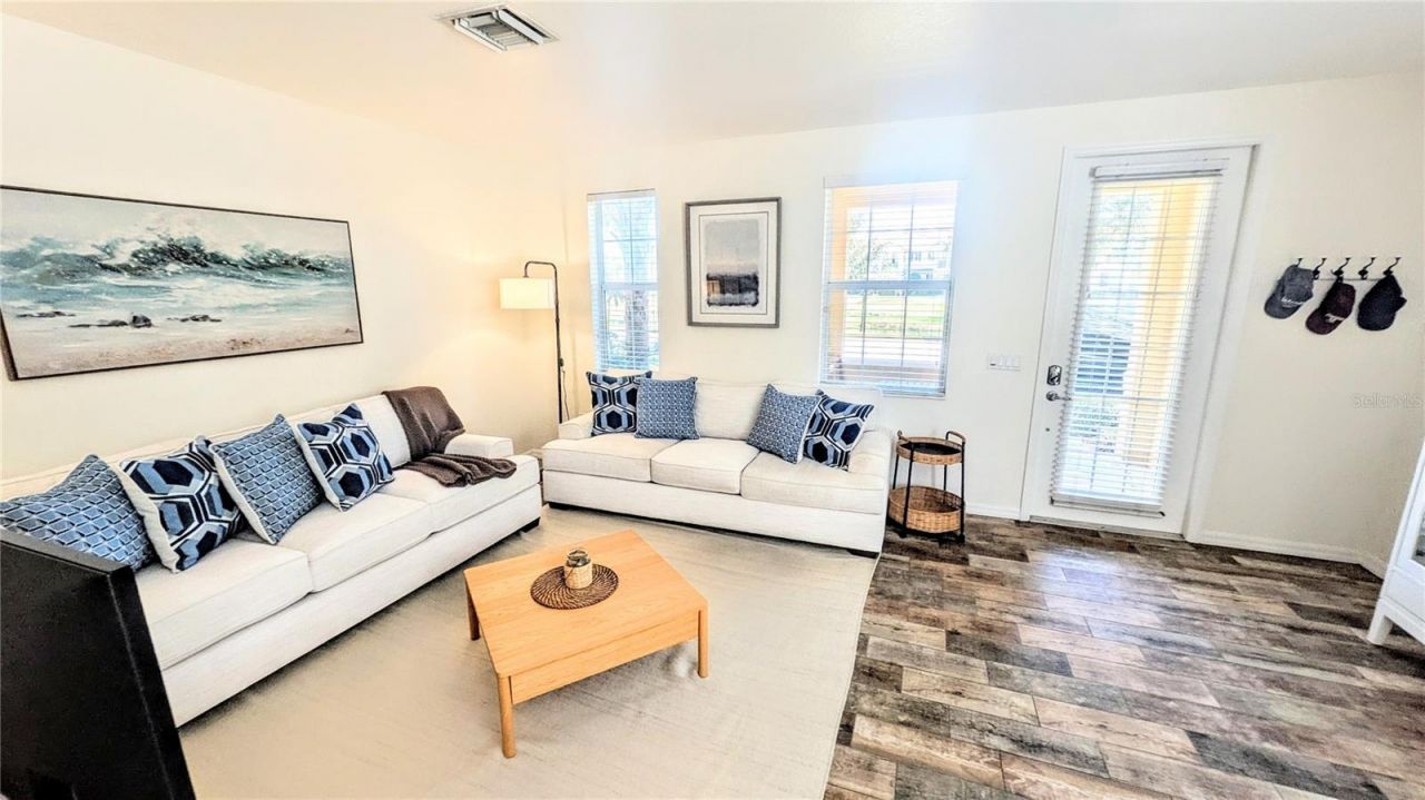 3880 82nd Avenue Circle E, Unit 101, Sarasota, FL 34243 Photo