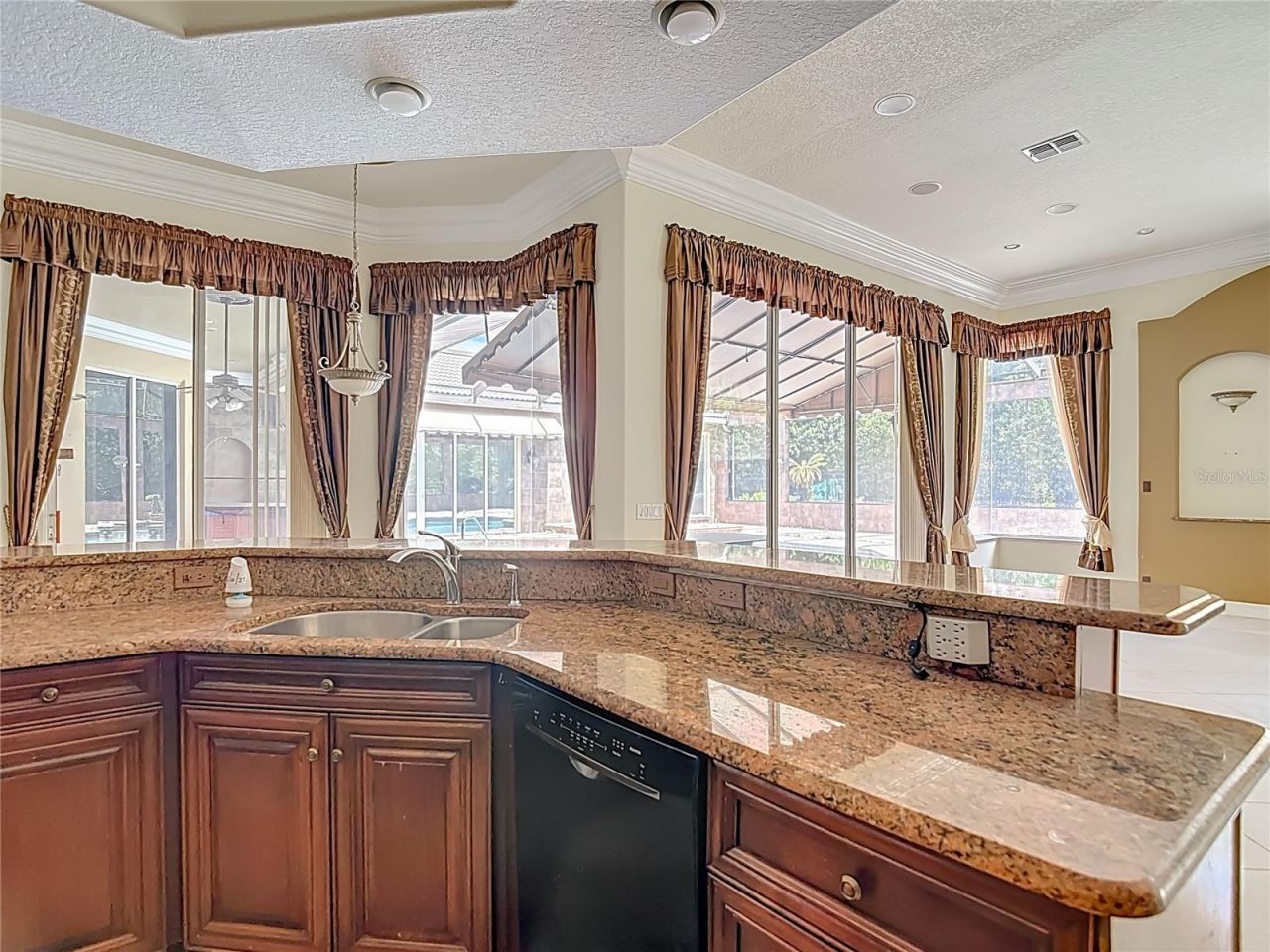 9460 Bearfoot Trail , Weeki Wachee, FL 34613 Photo