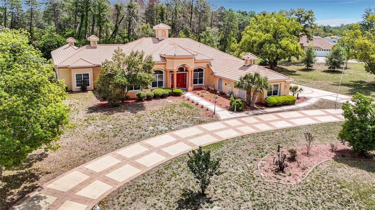 9460 Bearfoot Trail, Weeki Wachee, FL 34613 Photo