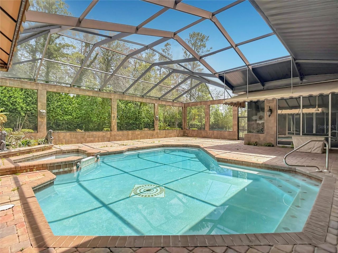 9460 Bearfoot Trail, Weeki Wachee, FL 34613 Photo