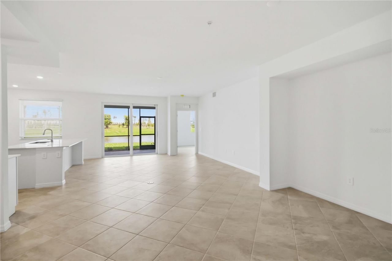 19223 Cherrystone Way, Unit 101, Bradenton, FL 34211 Photo