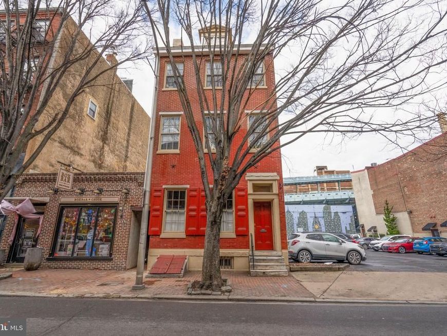 239 Race Street, Unit C, Philadelphia, PA 19106 Main Photo