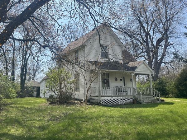 403 E 200 N Road, Loda, IL 60948