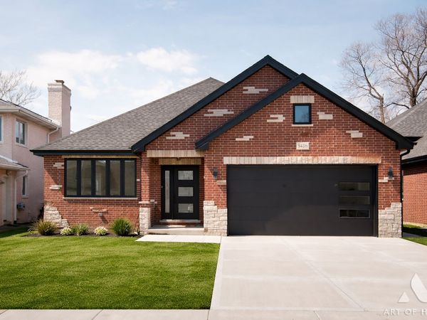 8416 Mansfield Avenue, Burbank, IL 60459