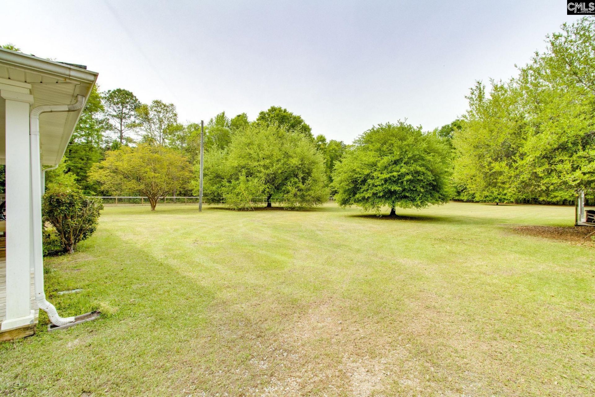 599 Charlotte Thompson School  Photo 17