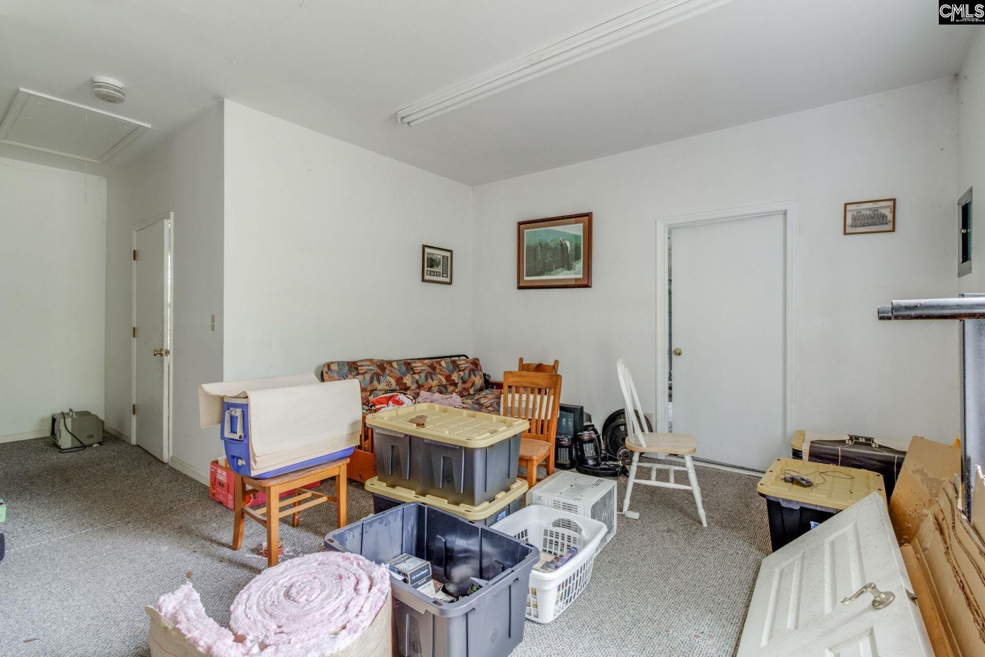 599 Charlotte Thompson School  Photo 23