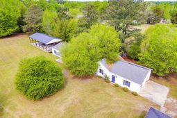 599 Charlotte Thompson School  photo 4