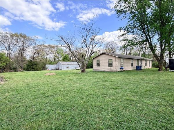 13280 N Gaiche Road, Gentry, AR 72734