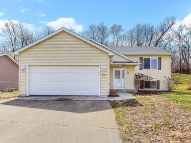 117 Valley Court, Cannon Falls, MN 55009