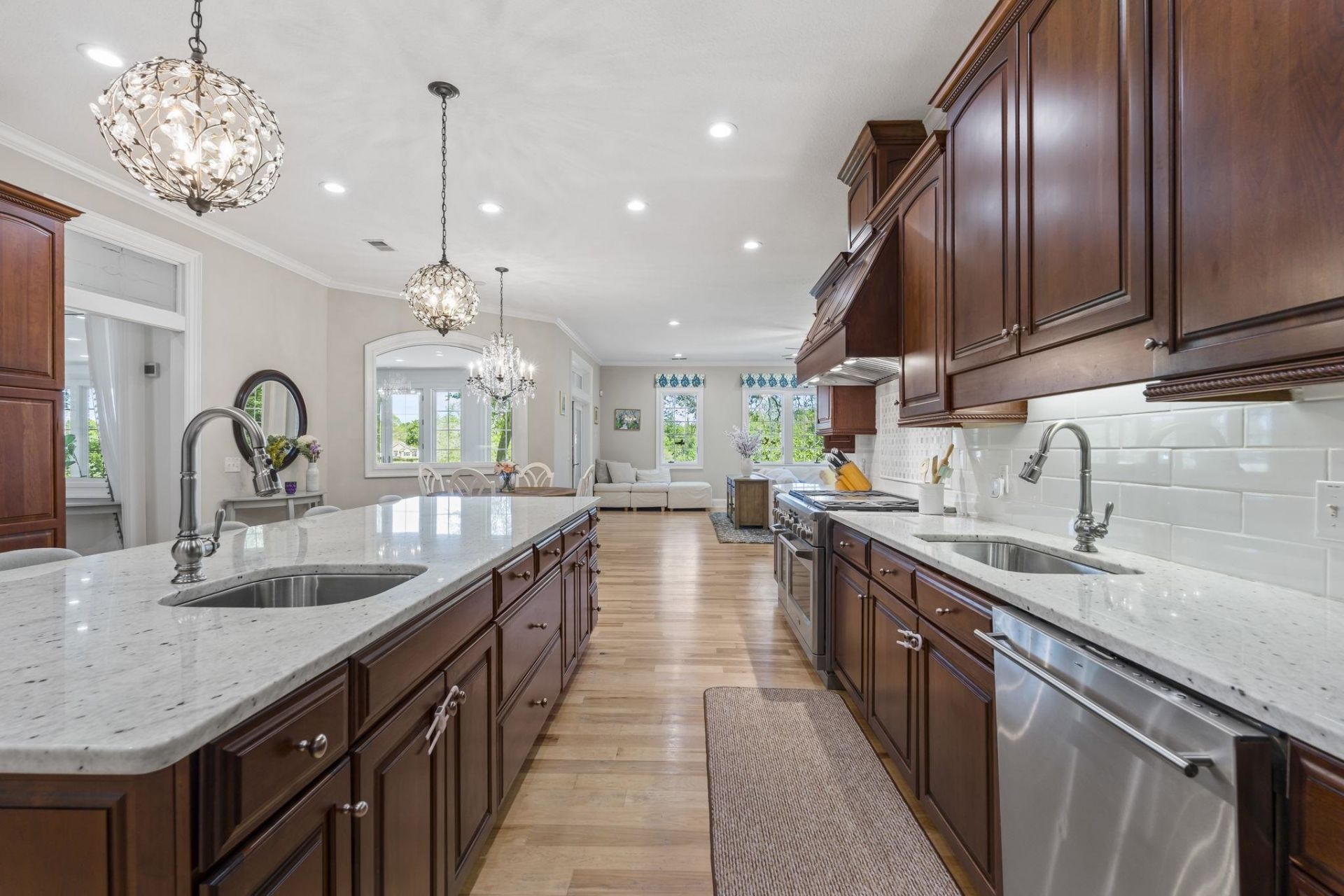 140 Heritage Dr. Photo 14