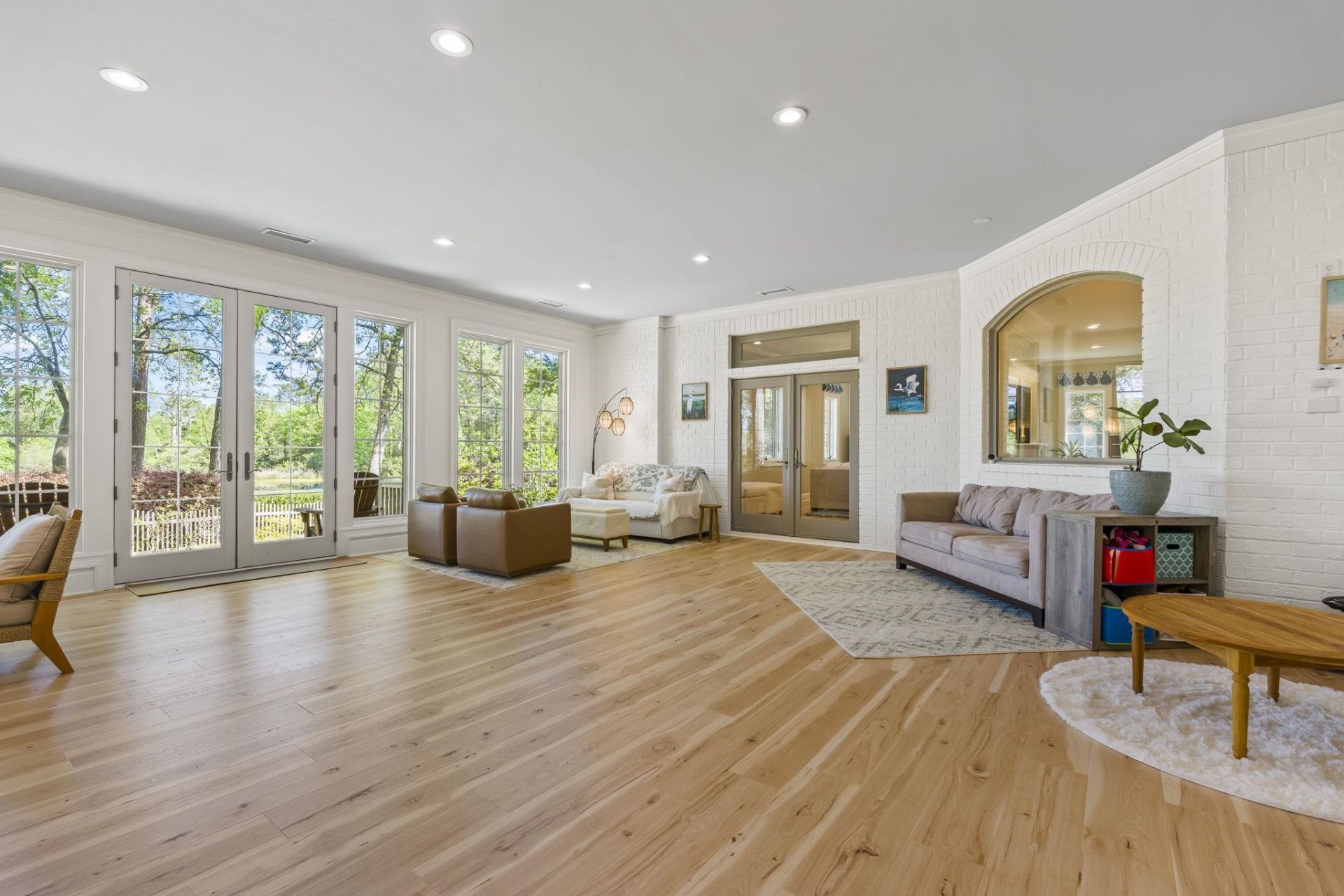 140 Heritage Dr. Photo 23