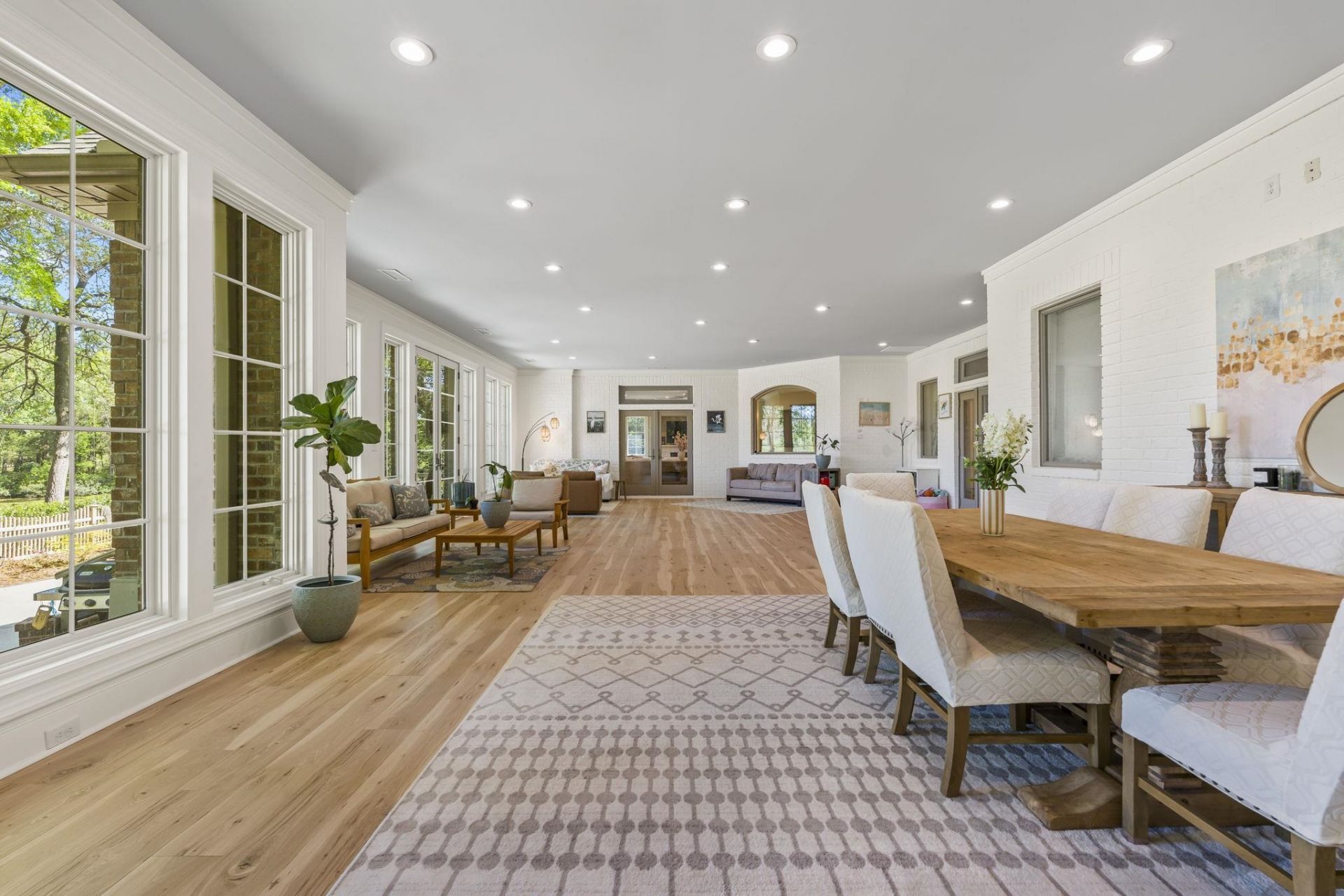 140 Heritage Dr. Photo 25