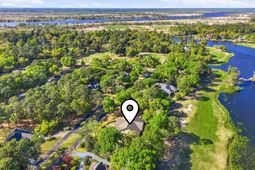 140 Heritage Dr. photo 4