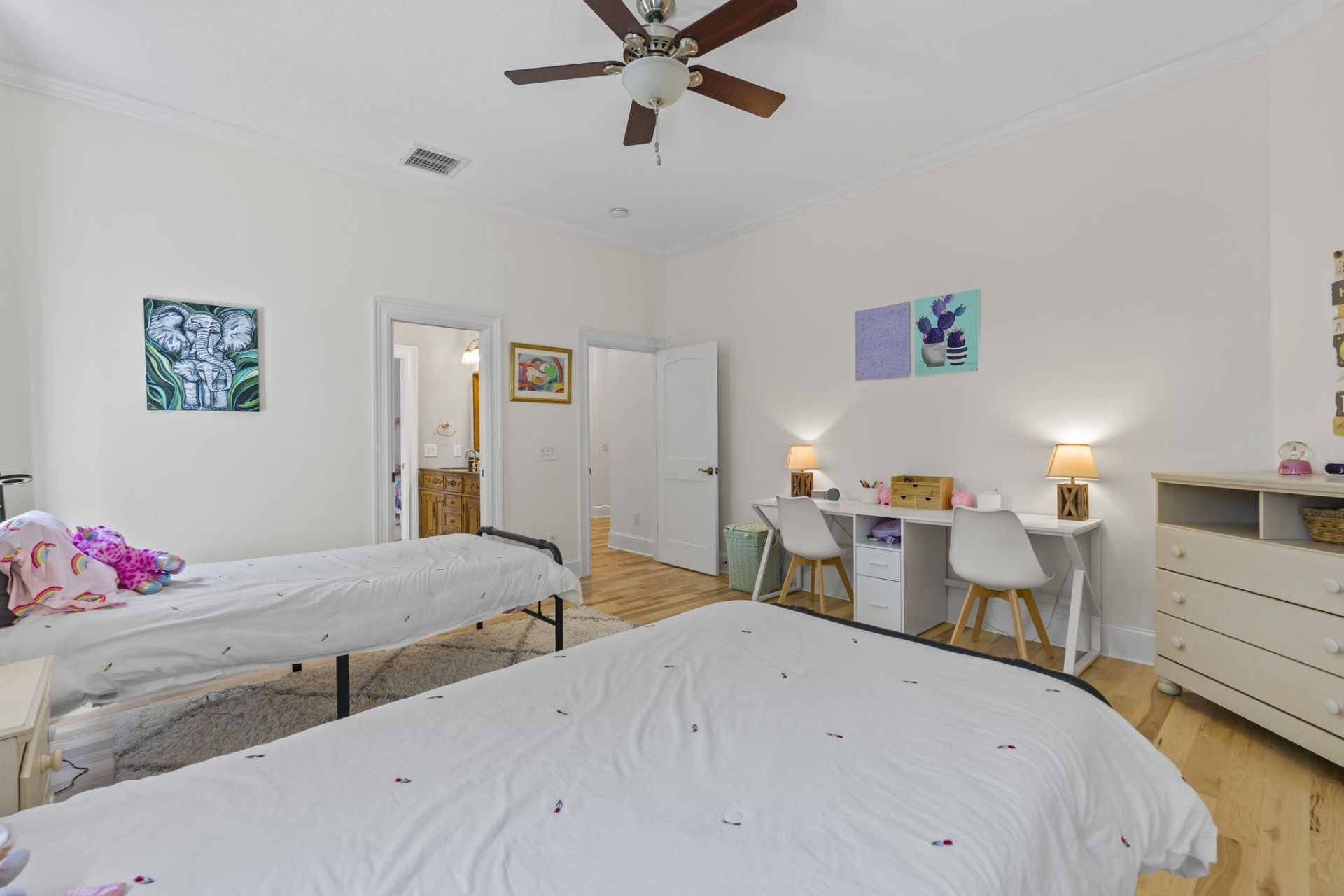 140 Heritage Dr. Photo 45