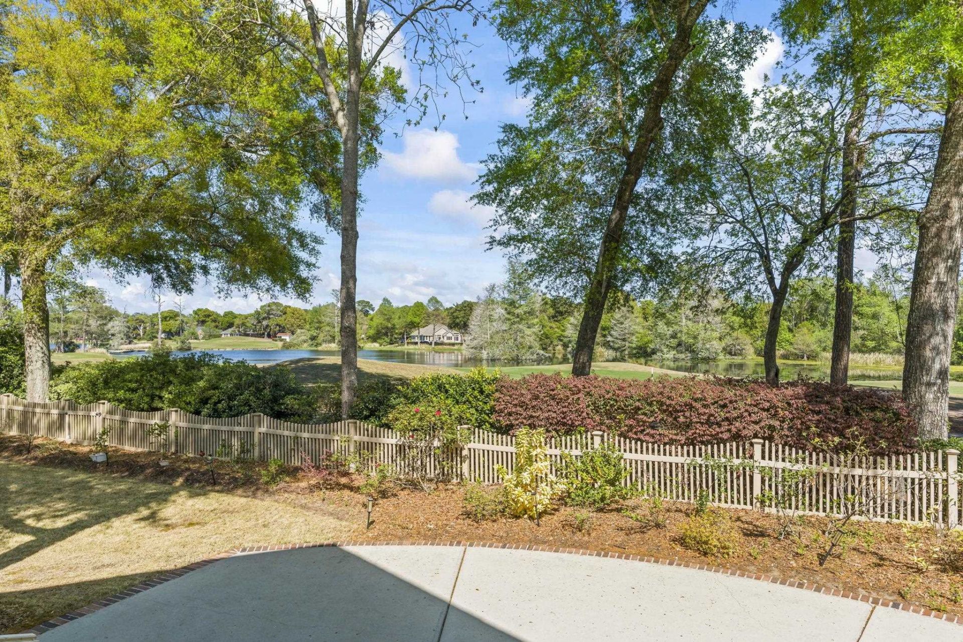 140 Heritage Dr. Photo 48