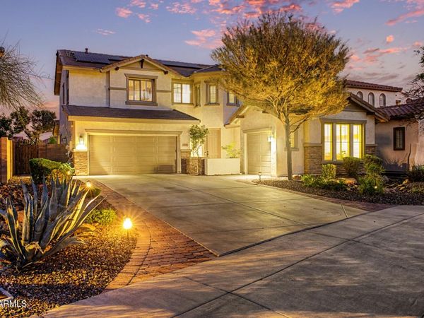 12573 W BLACKSTONE Lane, Peoria, AZ 85383