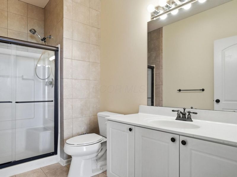 675 Hidden Springs Drive, Lewis Center, OH 43035 Photo 18