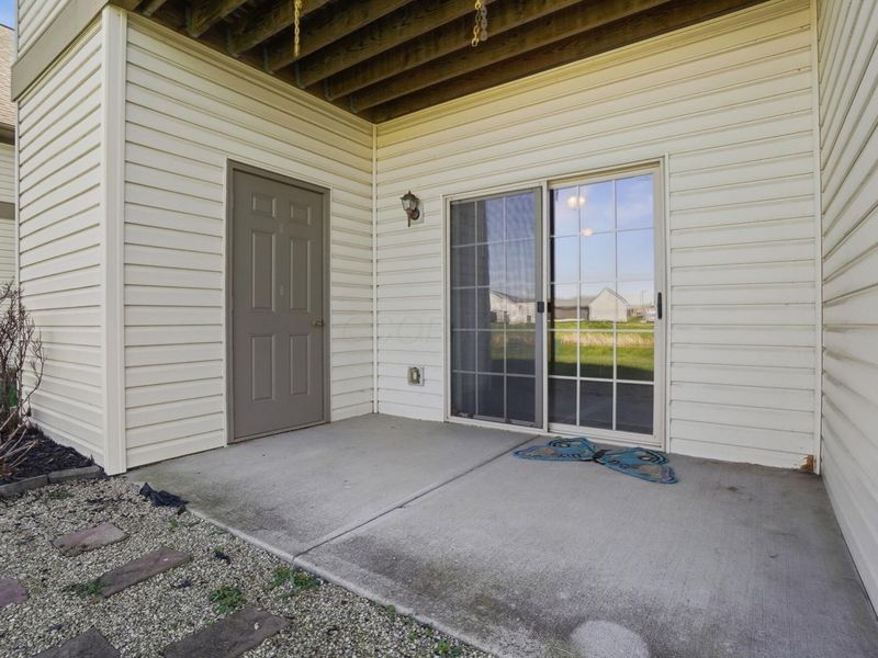 675 Hidden Springs Drive, Lewis Center, OH 43035 Photo 30