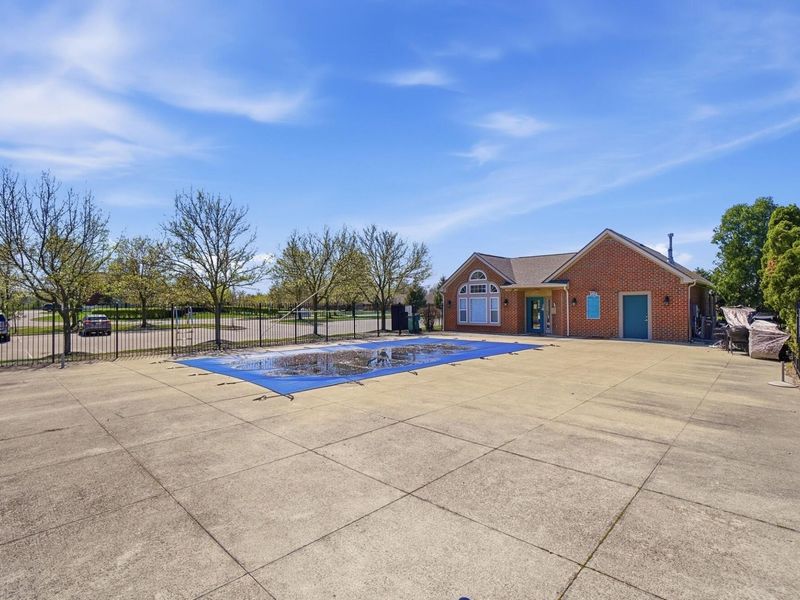 675 Hidden Springs Drive, Lewis Center, OH 43035 Photo 39