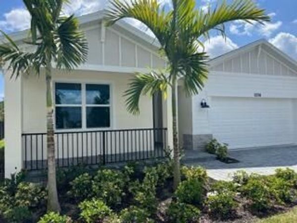 6784 NW Cloverdale Avenue, Port St. Lucie, FL 34987