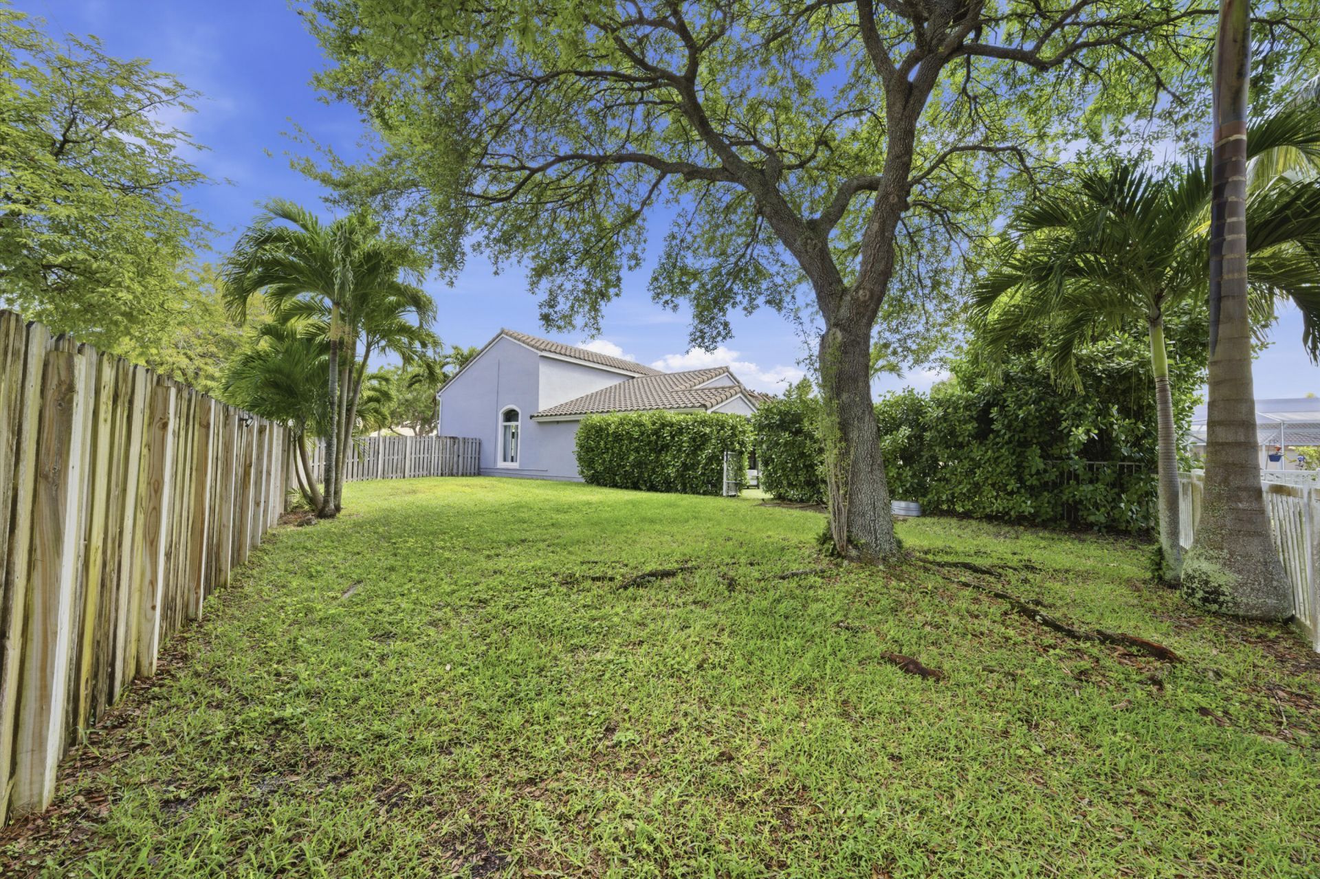 13366 NW 16th Street, Pembroke Pines, FL 33028 Photo