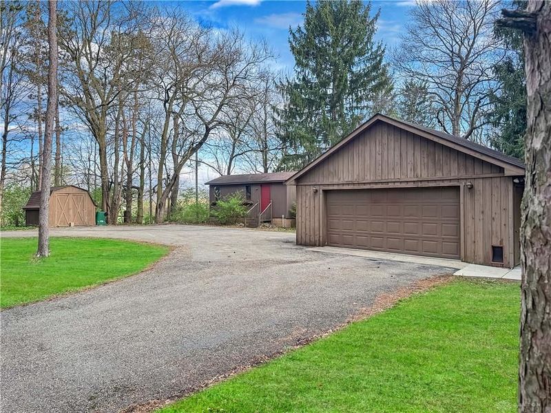 1518 Childrens Home Road, Urbana, OH 43078 Photo 12