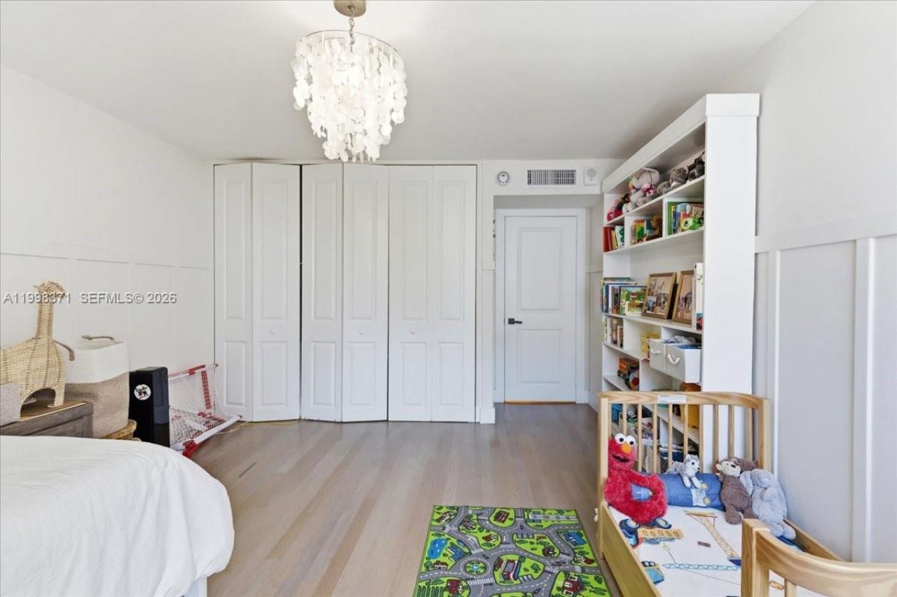 550 Ocean Drive, Unit 3H, Key Biscayne, FL 33149 Photo