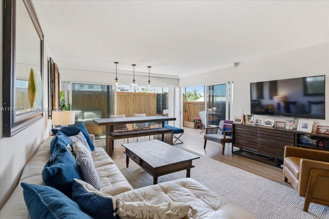 550 Ocean Drive, Unit 3H, Key Biscayne, FL 33149 Photo