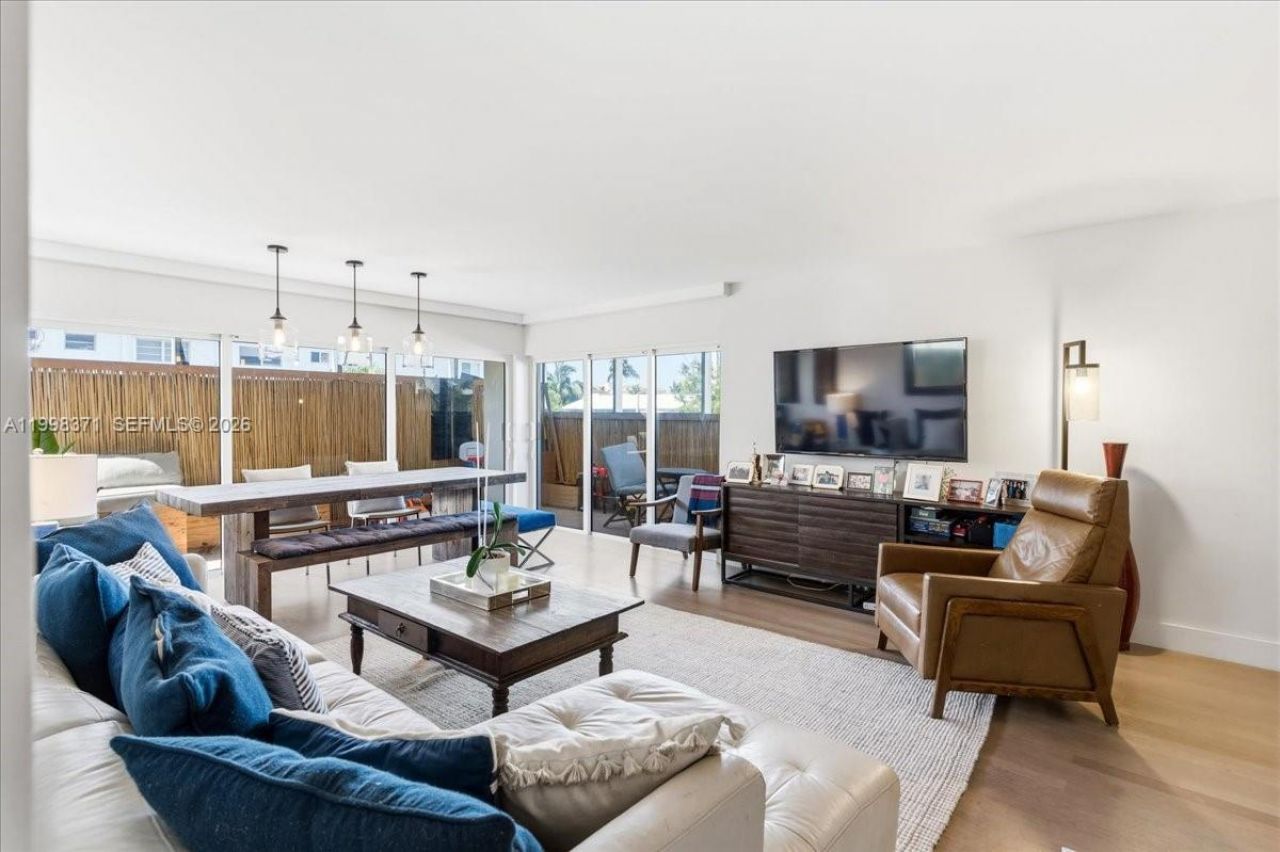 550 Ocean Drive, Unit 3H, Key Biscayne, FL 33149 Photo