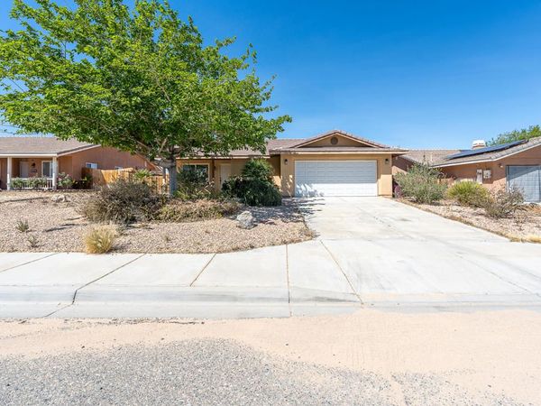5154 Split Rock Avenue, 29 Palms, CA 92277