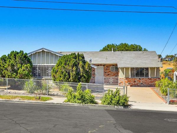 7128 Jacmar Avenue, San Diego, CA 92114