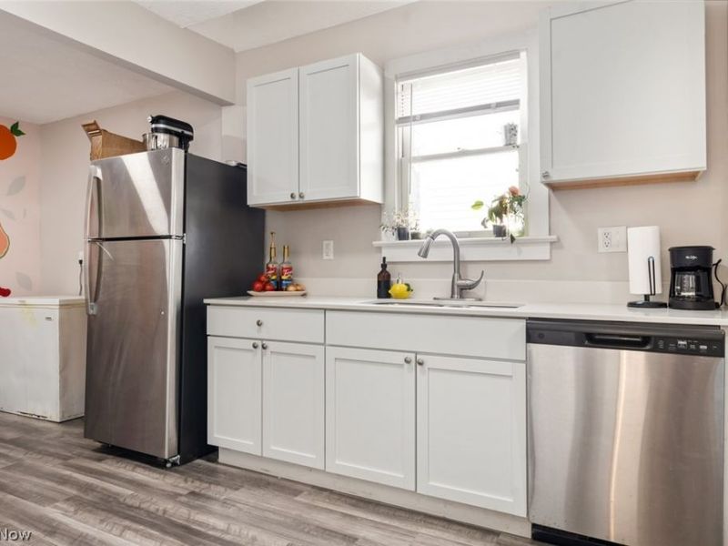 9902 Zimmer Avenue, Cleveland, OH 44102 Photo 9