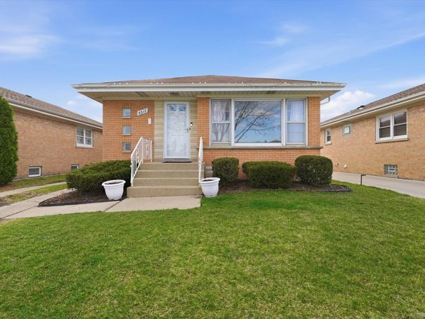 4312 N NOTTINGHAM Avenue, Norridge, IL 60706