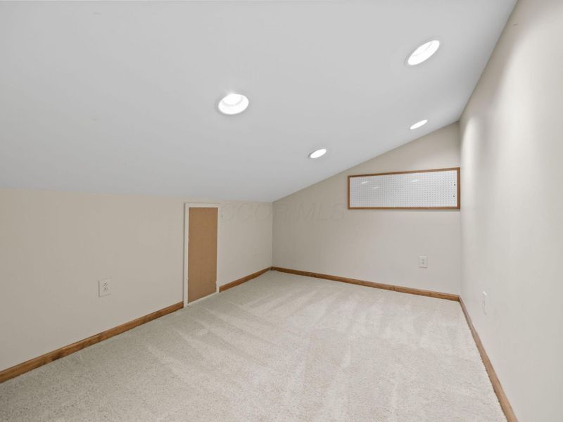 2193 Olde Sawmill Boulevard, Dublin, OH 43016 Photo 32