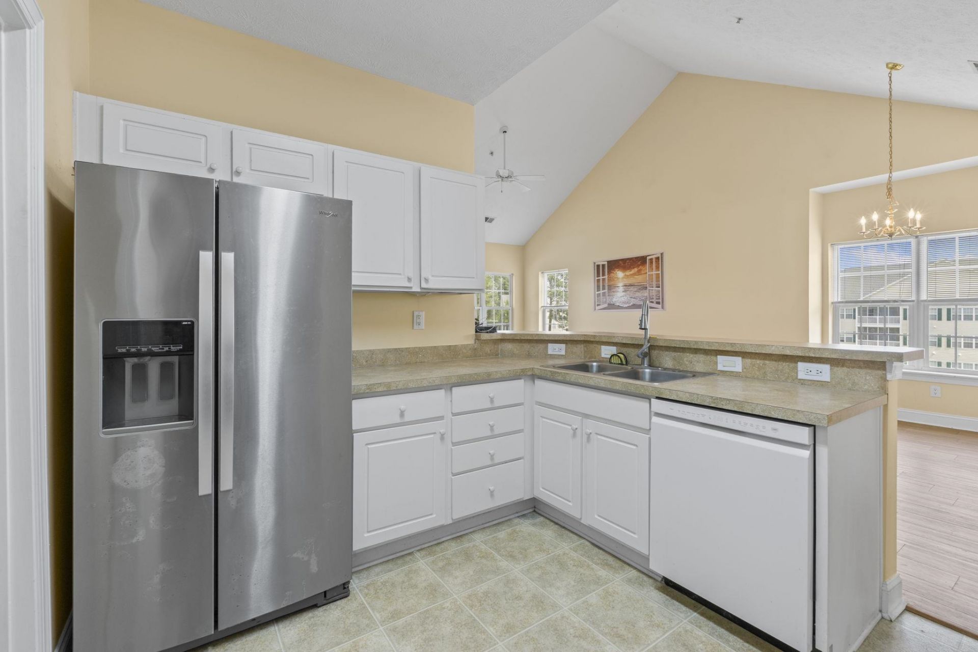 6000 Windsor Green Way Photo 10