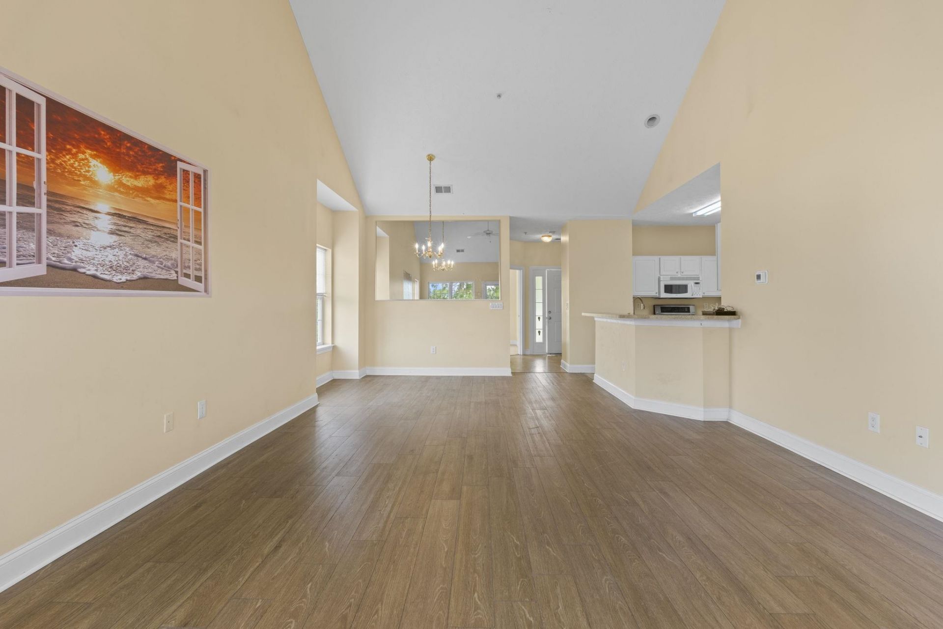 6000 Windsor Green Way Photo 4