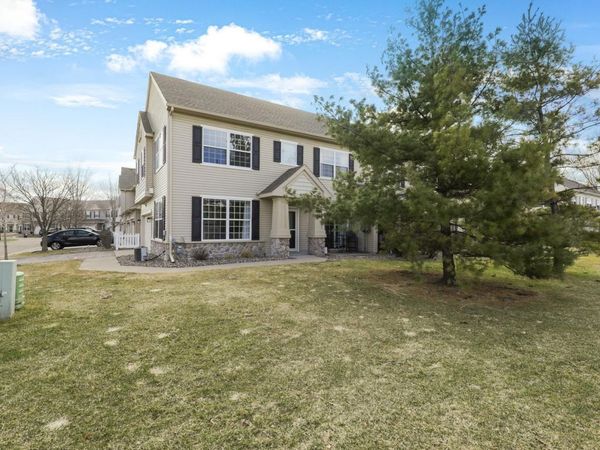 11122 Aberdeen Street NE, Unit H, Blaine, MN 55449