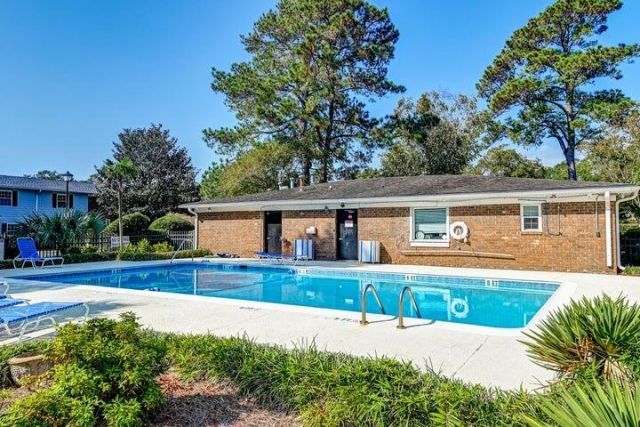 21 Rivers Point Row Photo 17