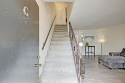 21 Rivers Point Row photo 4